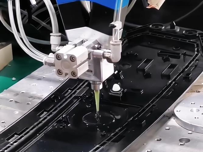 密封條涂膠工況復(fù)雜？從介質(zhì)、流量到報警機制全